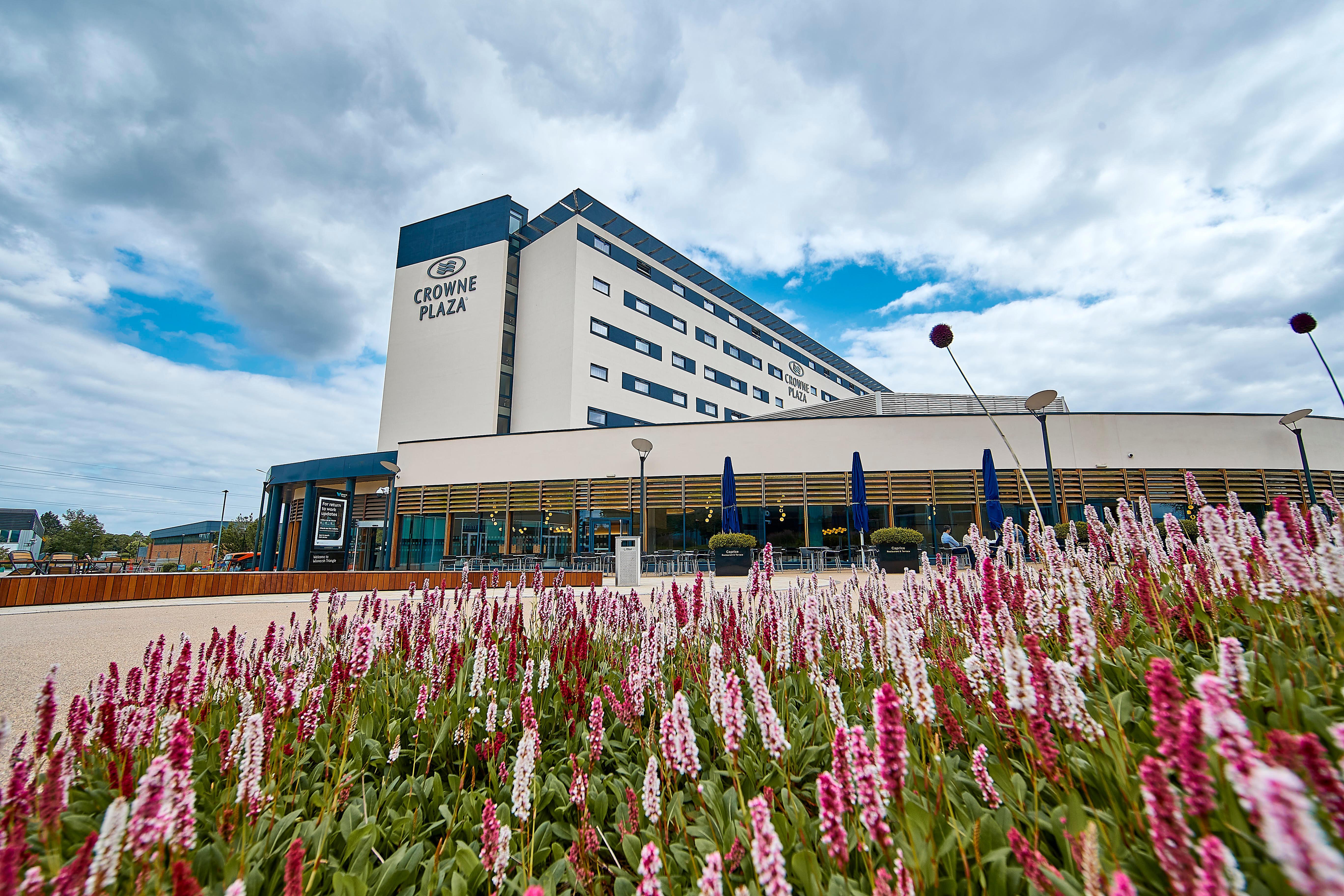 Отель Crowne Plaza Ридинг Экстерьер фото