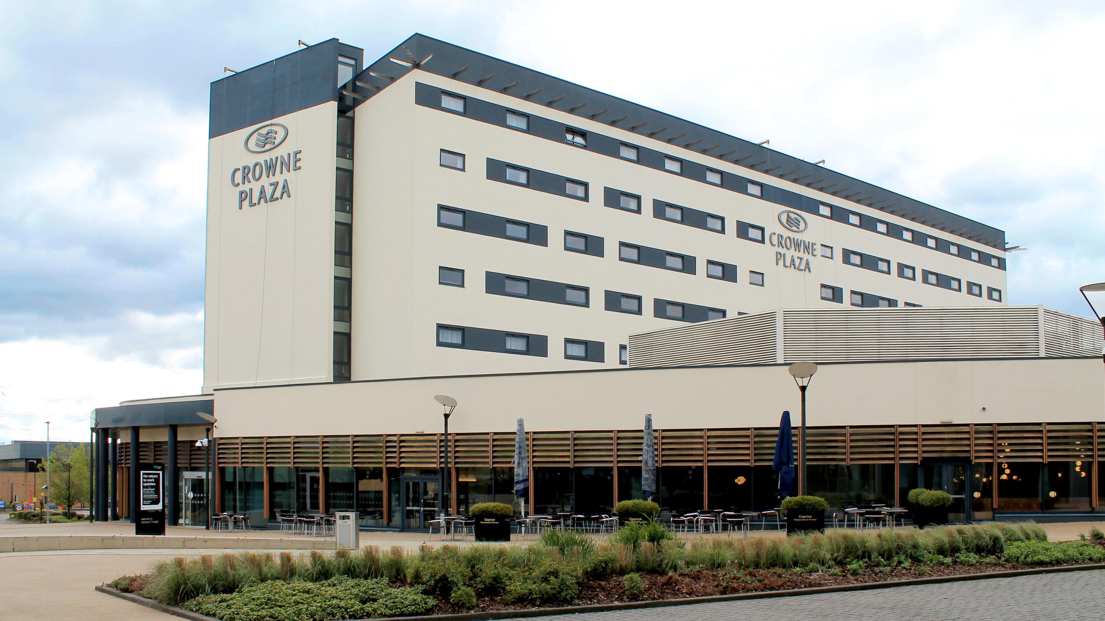 Отель Crowne Plaza Ридинг Экстерьер фото