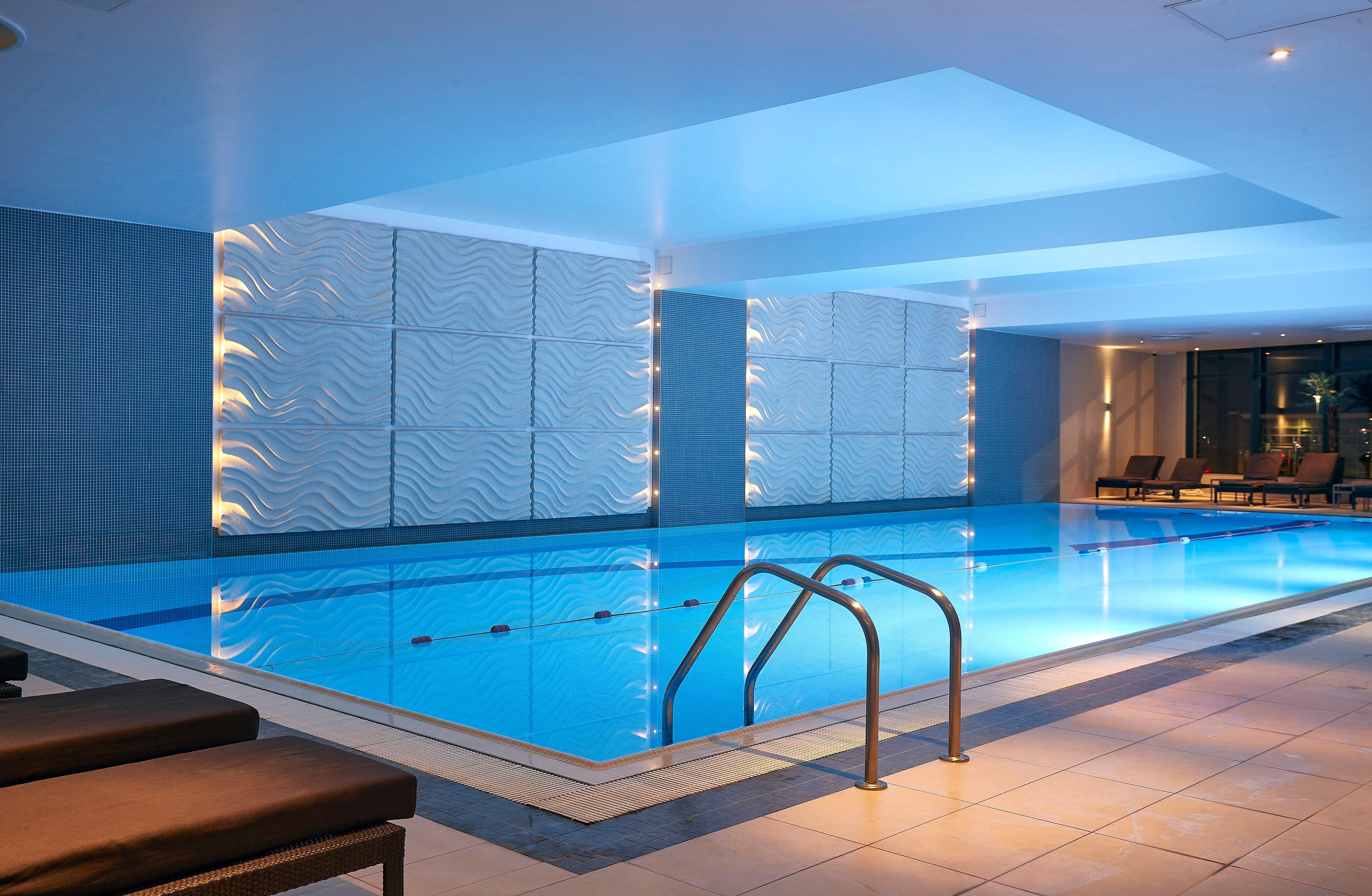 Отель Crowne Plaza Ридинг Экстерьер фото