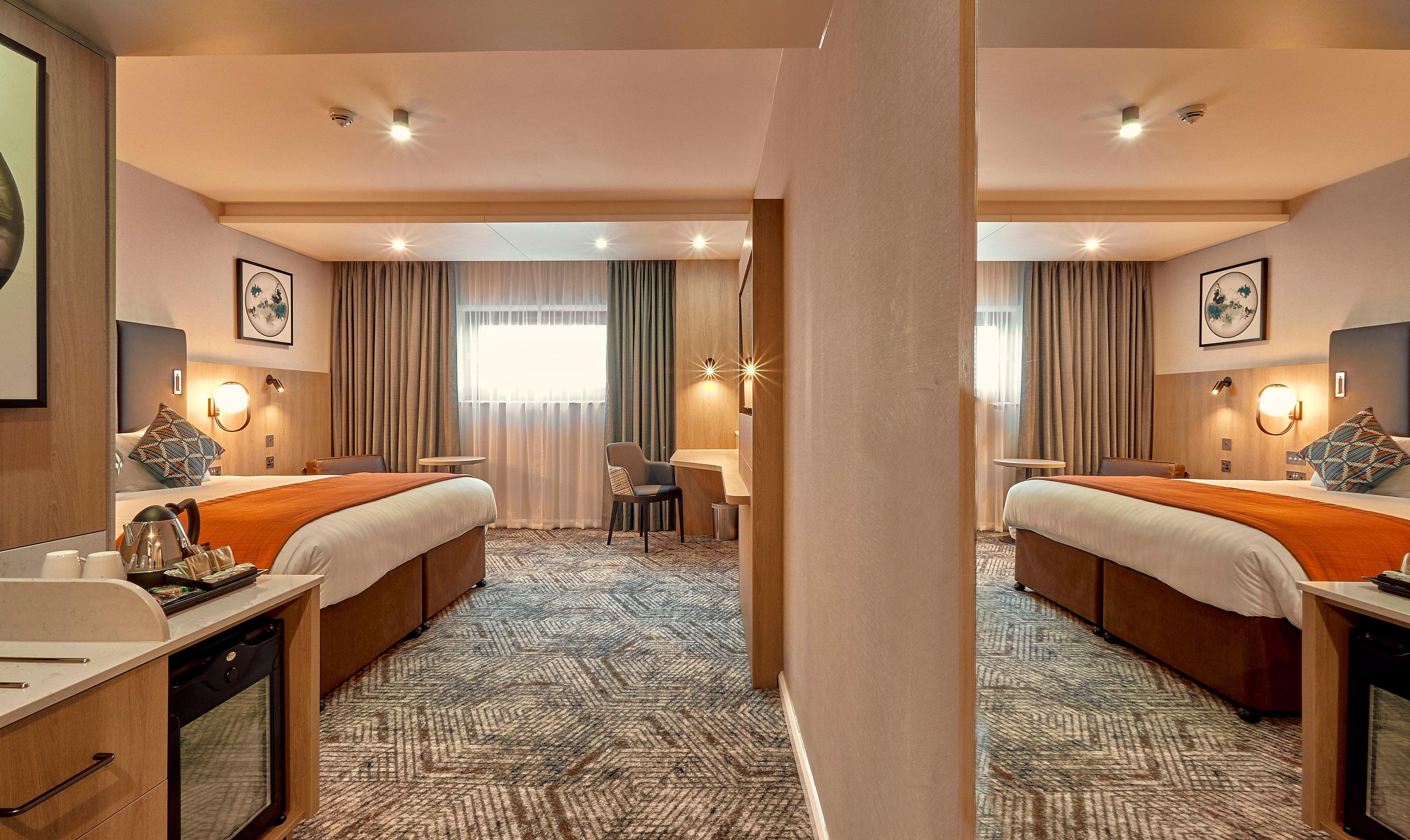 Отель Crowne Plaza Ридинг Экстерьер фото